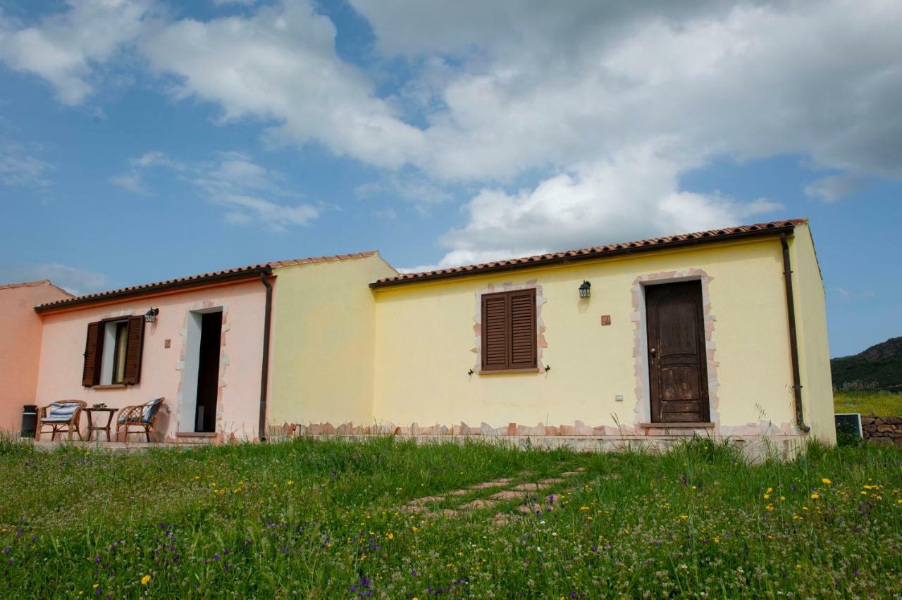 Agriturismo B&B Casteldoria Santa Maria  Exterior photo